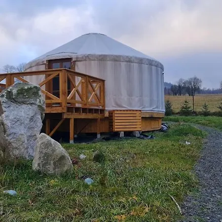 4 Zywioly Jurty W Sudetach Glamping